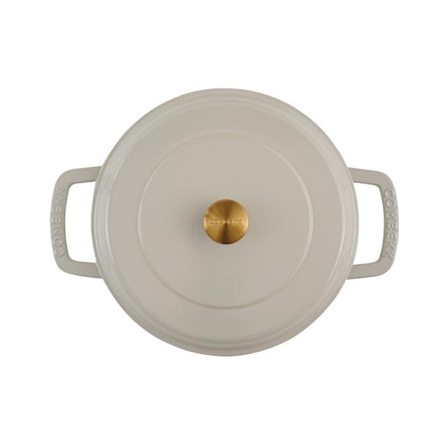 Combekk braisergryde 28 cm – sand med guldfarvet knop