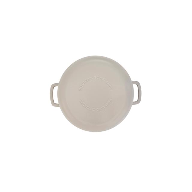 Combekk støbejernsgryde 28 cm – sand med guldfarvet knop