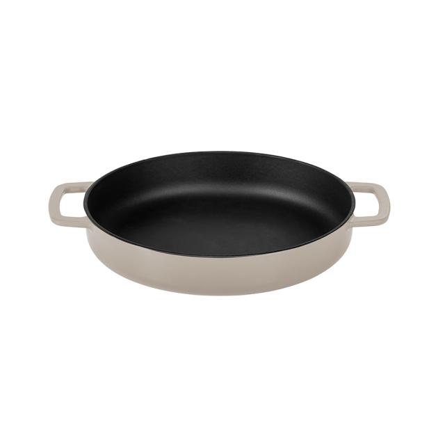 Combekk stegepande 28 cm – sand med dobbelthåndtag