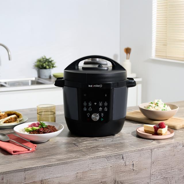 Instant Pot Plus WiFi (9-i-1) 5,7 L