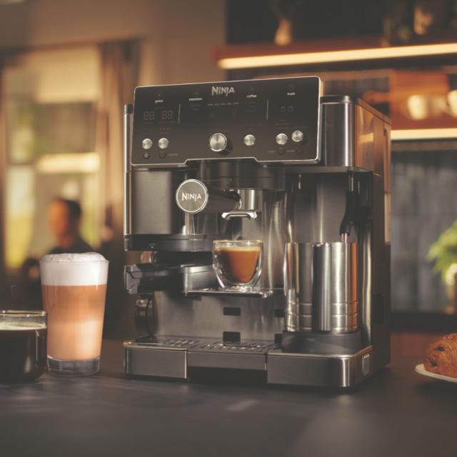 Ninja Luxe Café Essential espressomaskine